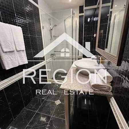 Appartement An Argisht Palace *