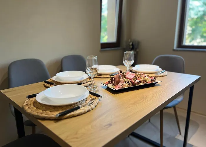 An Argisht Palace アパート ヴァルナ