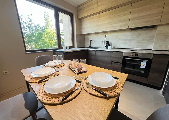 An Argisht Palace * ヴァルナ